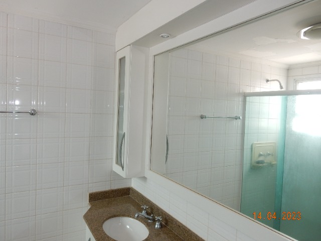 Apartamento à venda com 3 quartos, 135m² - Foto 12