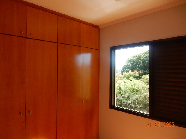 Apartamento à venda com 3 quartos, 92m² - Foto 8