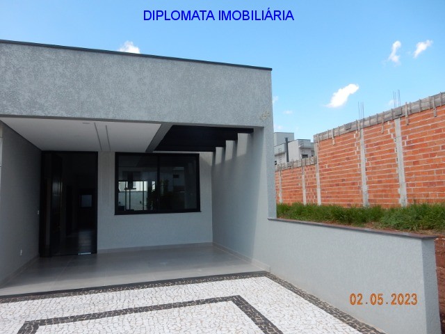 Casa de Condomínio à venda com 3 quartos, 200m² - Foto 5