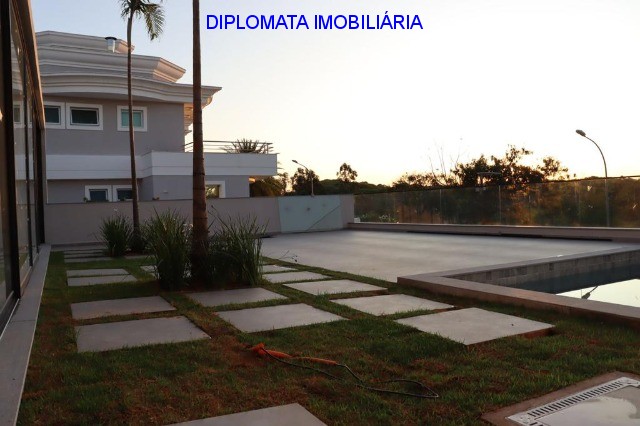 Casa de Condomínio à venda com 3 quartos, 540m² - Foto 21