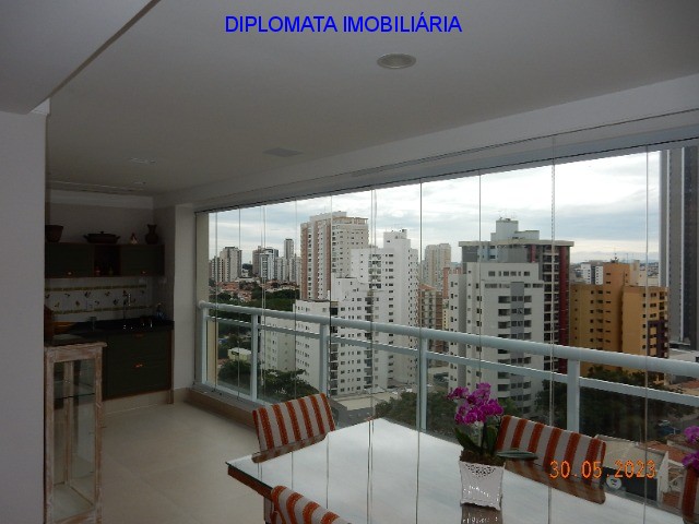 Apartamento à venda com 3 quartos, 179m² - Foto 14