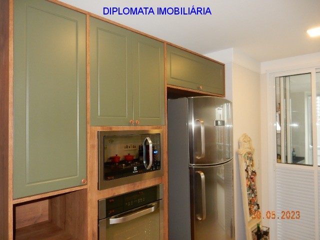 Apartamento à venda com 3 quartos, 179m² - Foto 31