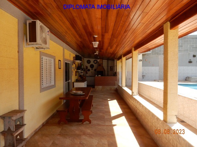 Fazenda à venda com 3 quartos, 1380m² - Foto 11