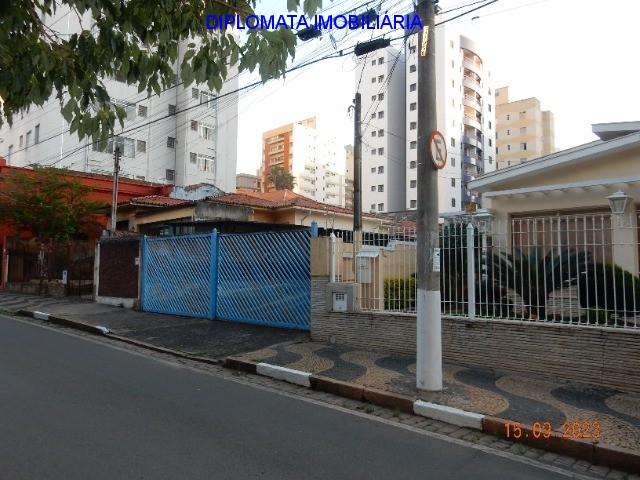 Casa à venda com 3 quartos, 356m² - Foto 2