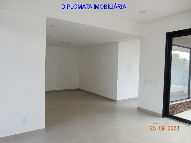 Casa de Condomínio à venda com 3 quartos, 535m² - Foto 11