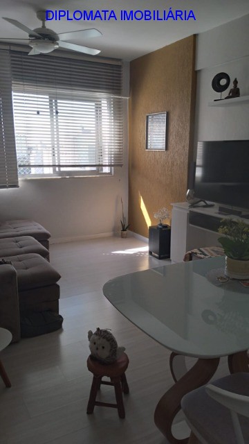 Apartamento à venda com 3 quartos, 90m² - Foto 7