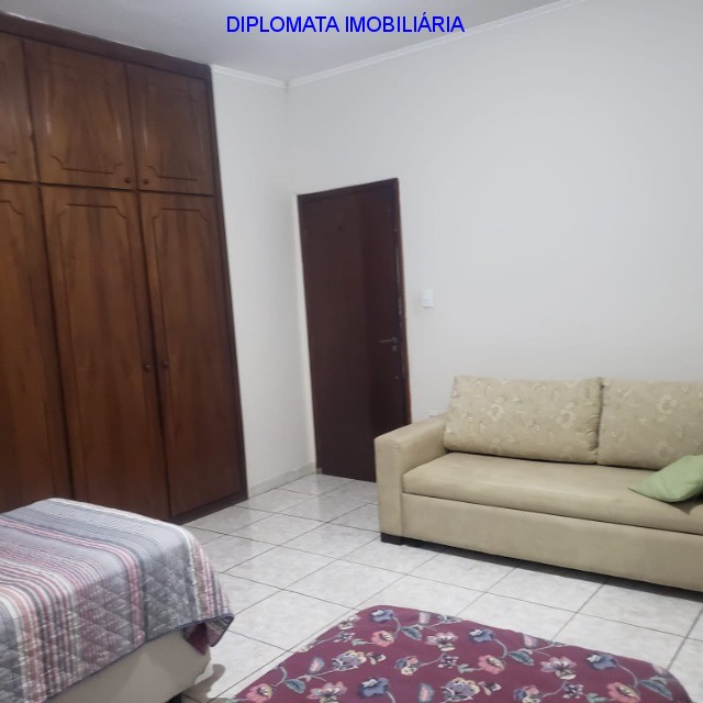 Casa à venda com 3 quartos, 500m² - Foto 24