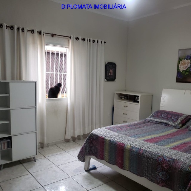 Casa à venda com 3 quartos, 500m² - Foto 7