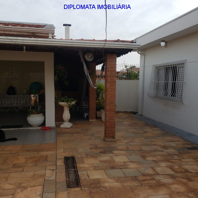 Casa à venda com 3 quartos, 500m² - Foto 33