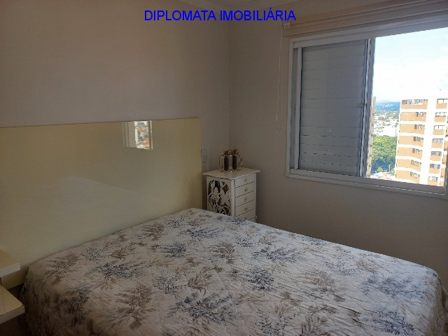 Apartamento à venda com 2 quartos, 65m² - Foto 24