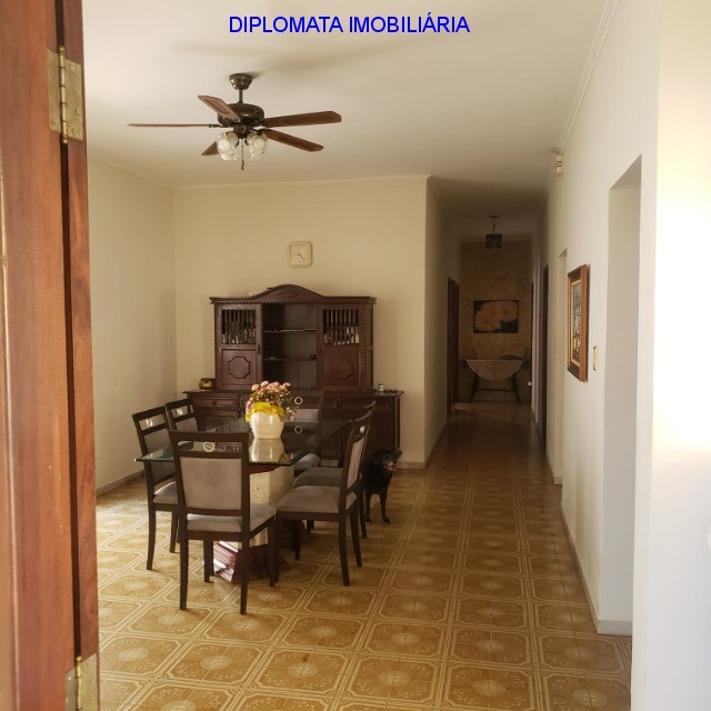 Casa à venda com 3 quartos, 500m² - Foto 6