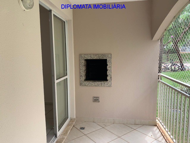 Apartamento à venda com 3 quartos, 77m² - Foto 1