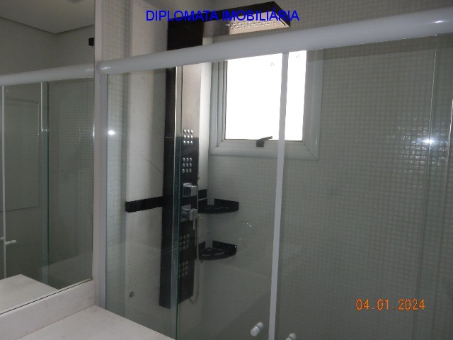 Apartamento à venda com 4 quartos, 196m² - Foto 39