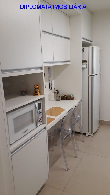 Apartamento à venda com 3 quartos, 125m² - Foto 11