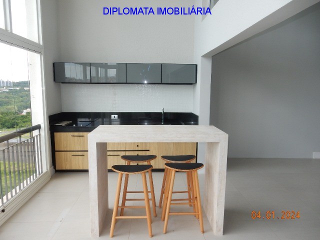 Apartamento à venda com 4 quartos, 196m² - Foto 7