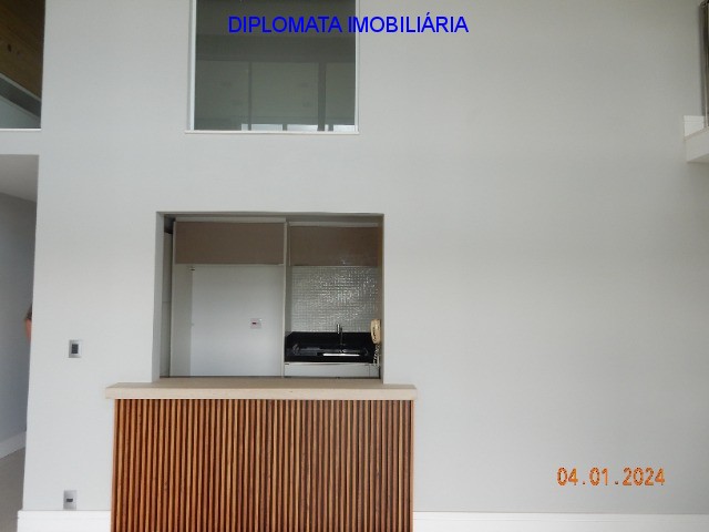 Apartamento à venda com 4 quartos, 196m² - Foto 12