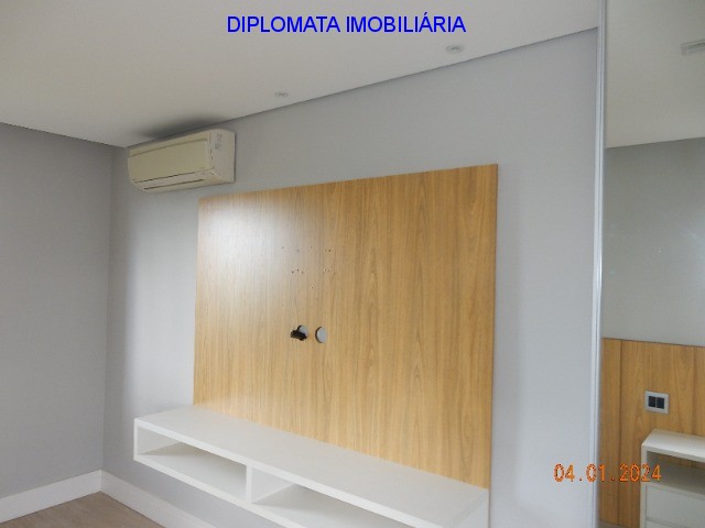 Apartamento à venda com 4 quartos, 196m² - Foto 33