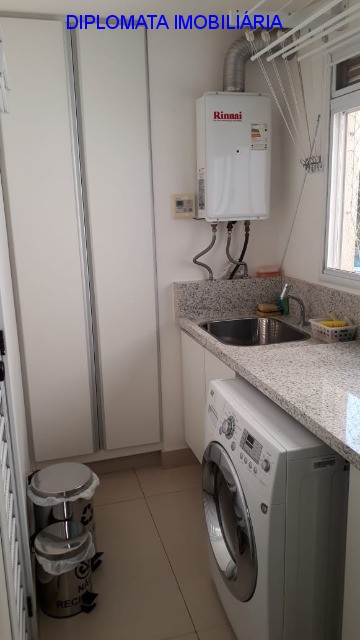 Apartamento à venda com 3 quartos, 125m² - Foto 15