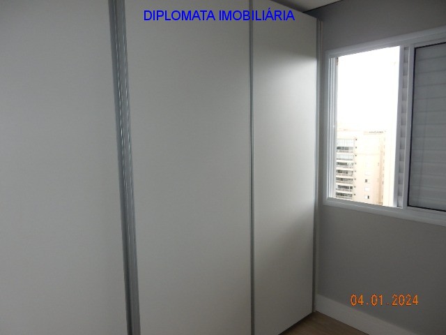 Apartamento à venda com 4 quartos, 196m² - Foto 41