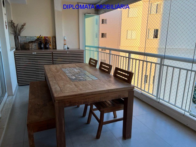 Apartamento para alugar com 3 quartos, 116m² - Foto 8