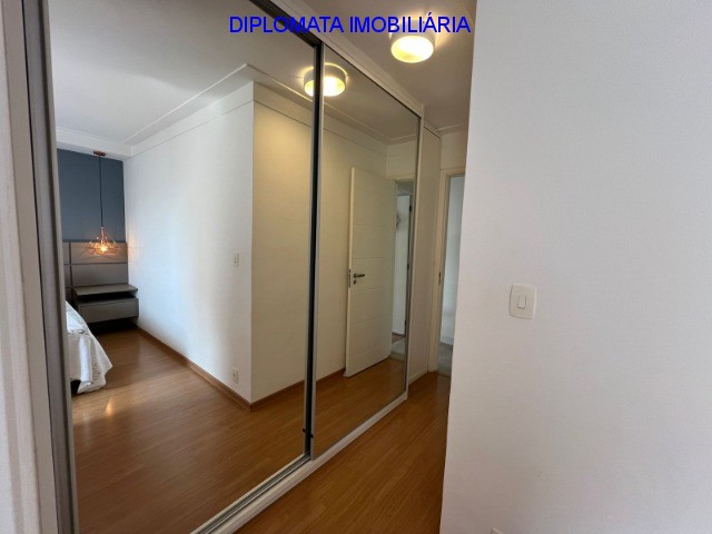 Apartamento para alugar com 3 quartos, 116m² - Foto 31