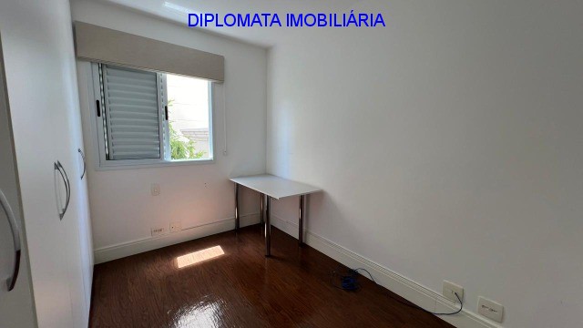 Apartamento à venda com 3 quartos, 125m² - Foto 12