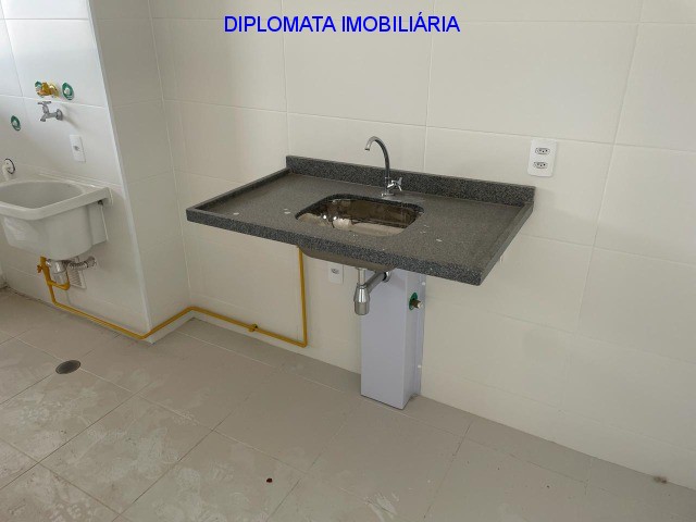 Apartamento à venda com 2 quartos, 57m² - Foto 17