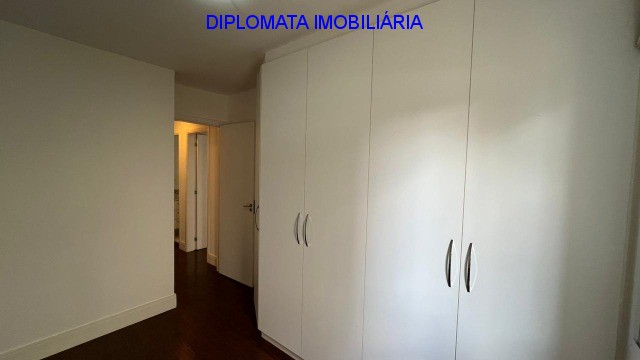 Apartamento à venda com 3 quartos, 125m² - Foto 13