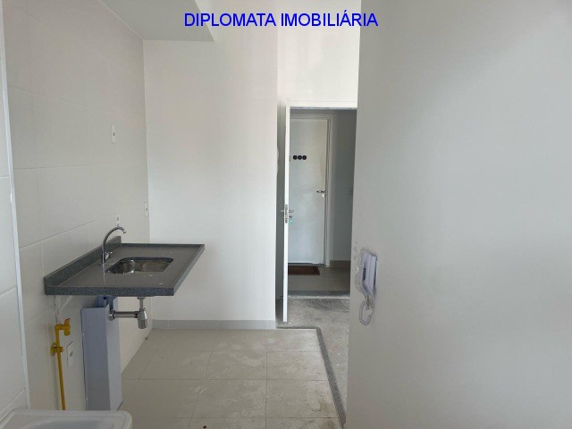 Apartamento à venda com 2 quartos, 57m² - Foto 22