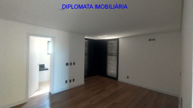 Casa de Condomínio à venda com 3 quartos, 383m² - Foto 11