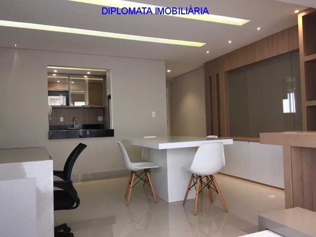 Apartamento à venda e aluguel com 2 quartos, 92m² - Foto 4