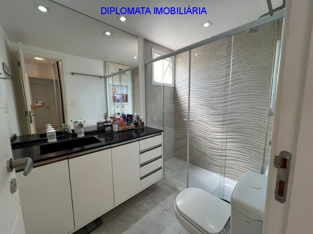 Apartamento para alugar com 3 quartos, 116m² - Foto 32