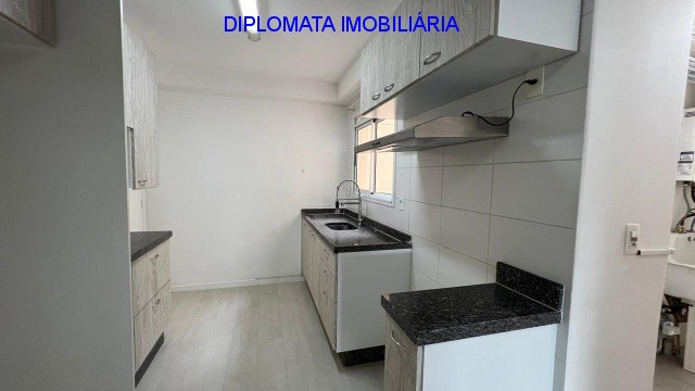 Apartamento à venda com 3 quartos, 125m² - Foto 19