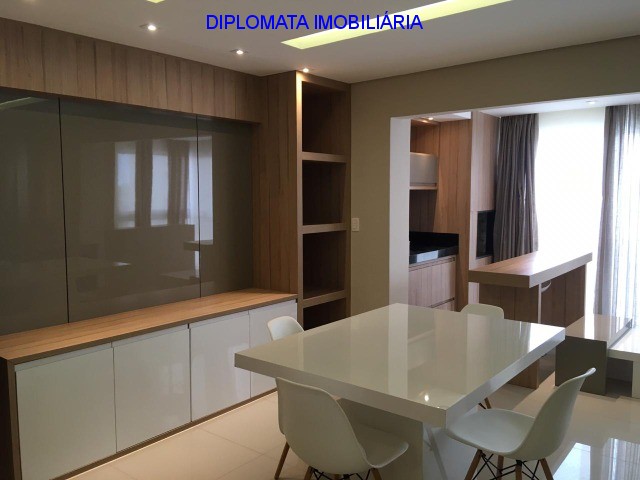 Apartamento à venda e aluguel com 2 quartos, 92m² - Foto 7