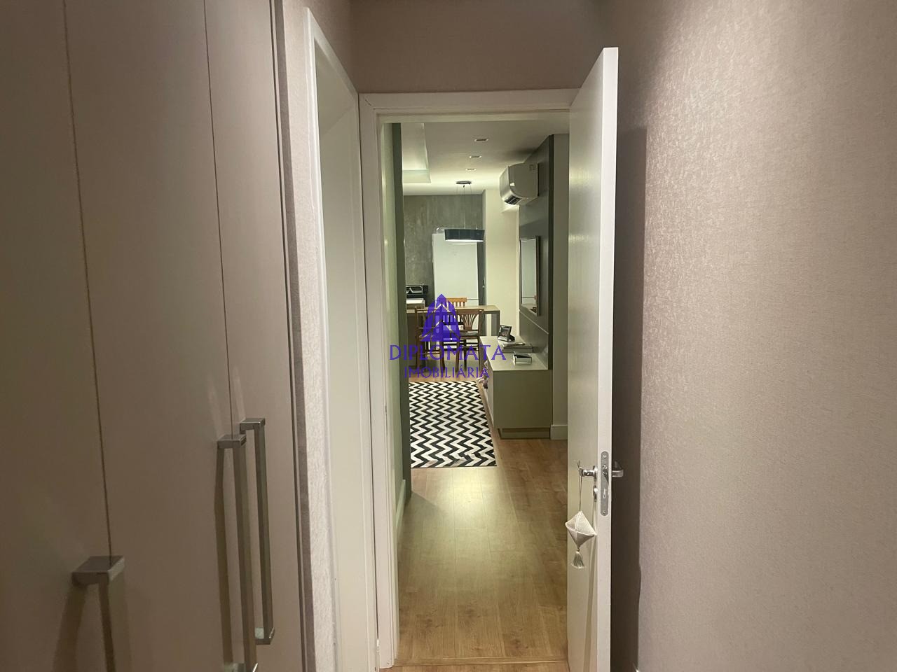 Apartamento à venda com 2 quartos, 119m² - Foto 9