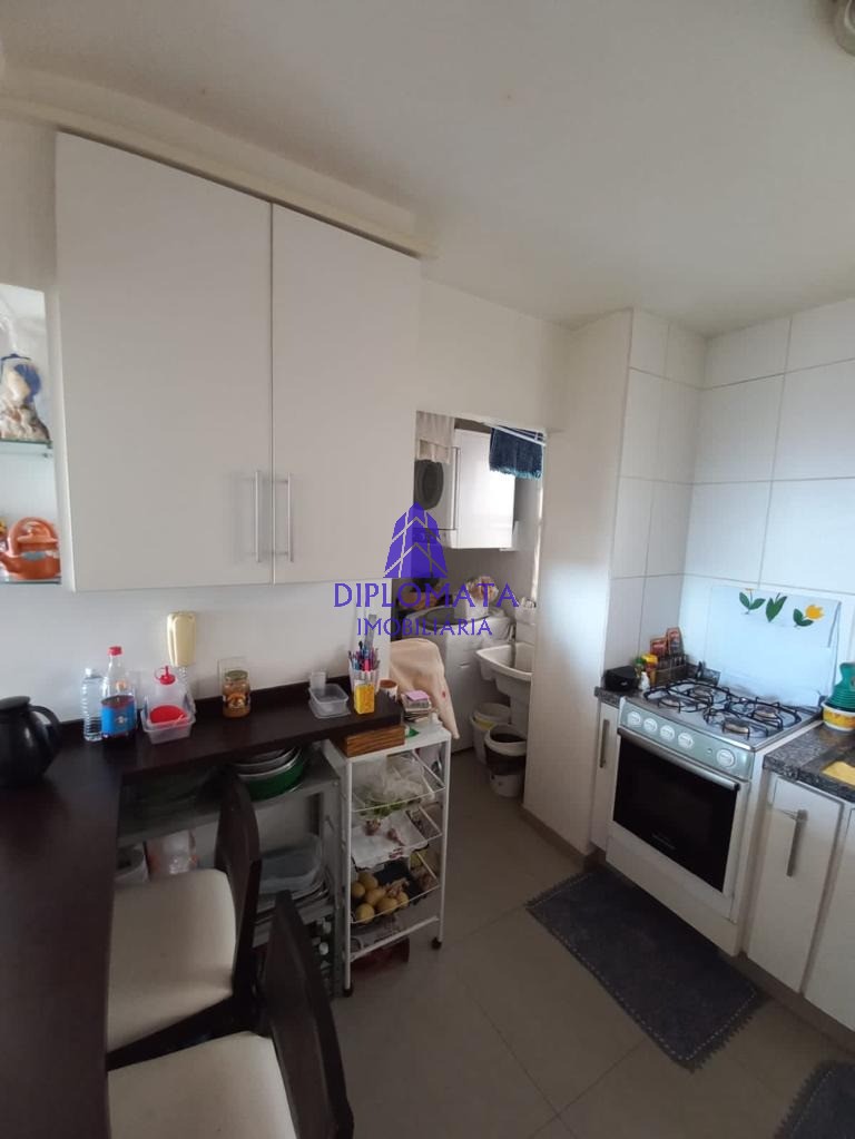 Apartamento à venda com 3 quartos, 98m² - Foto 15