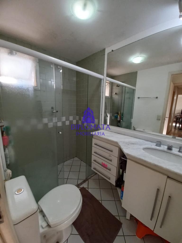 Apartamento à venda com 3 quartos, 98m² - Foto 9