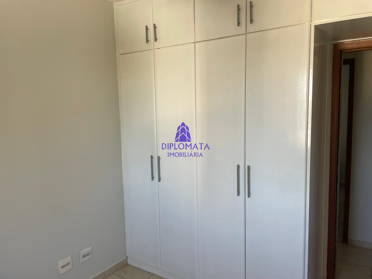 Apartamento à venda com 4 quartos, 105m² - Foto 15