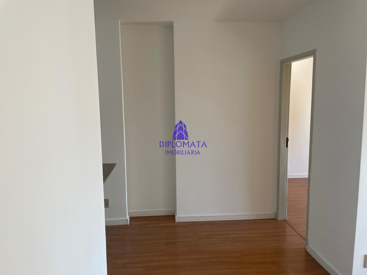 Apartamento para alugar com 1 quarto, 50m² - Foto 5