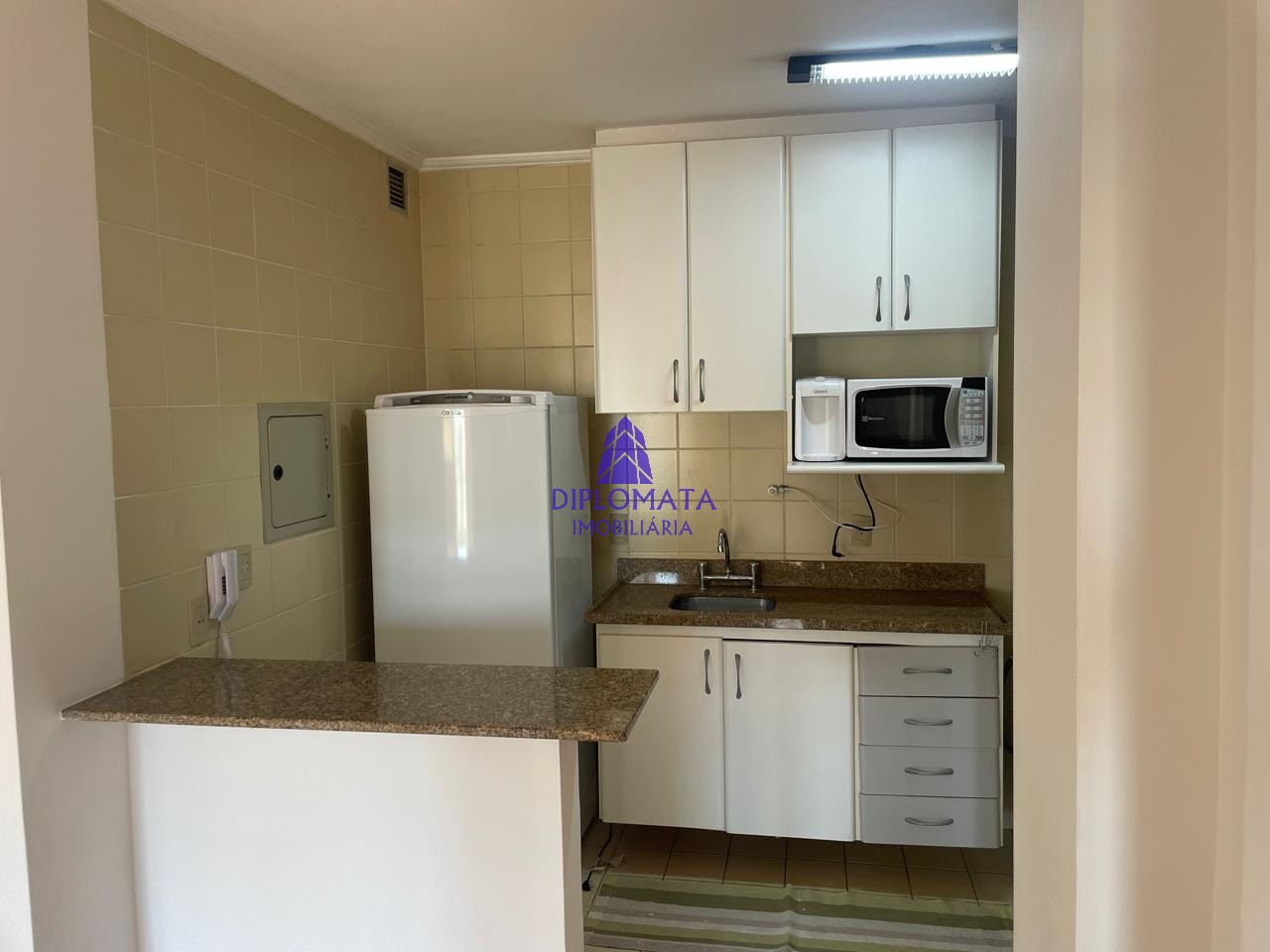 Apartamento para alugar com 1 quarto, 50m² - Foto 10