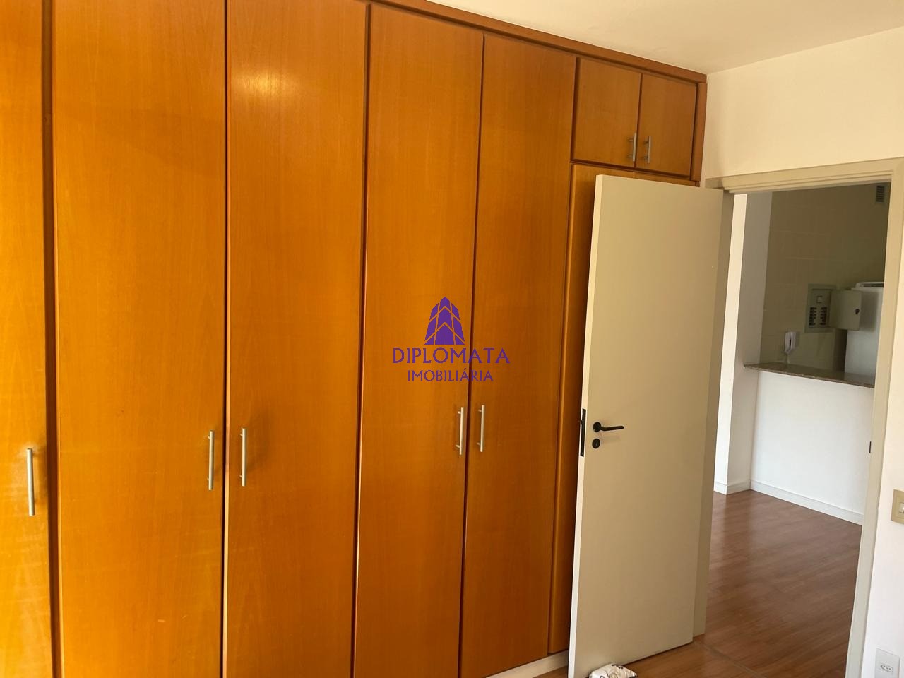 Apartamento para alugar com 1 quarto, 50m² - Foto 14