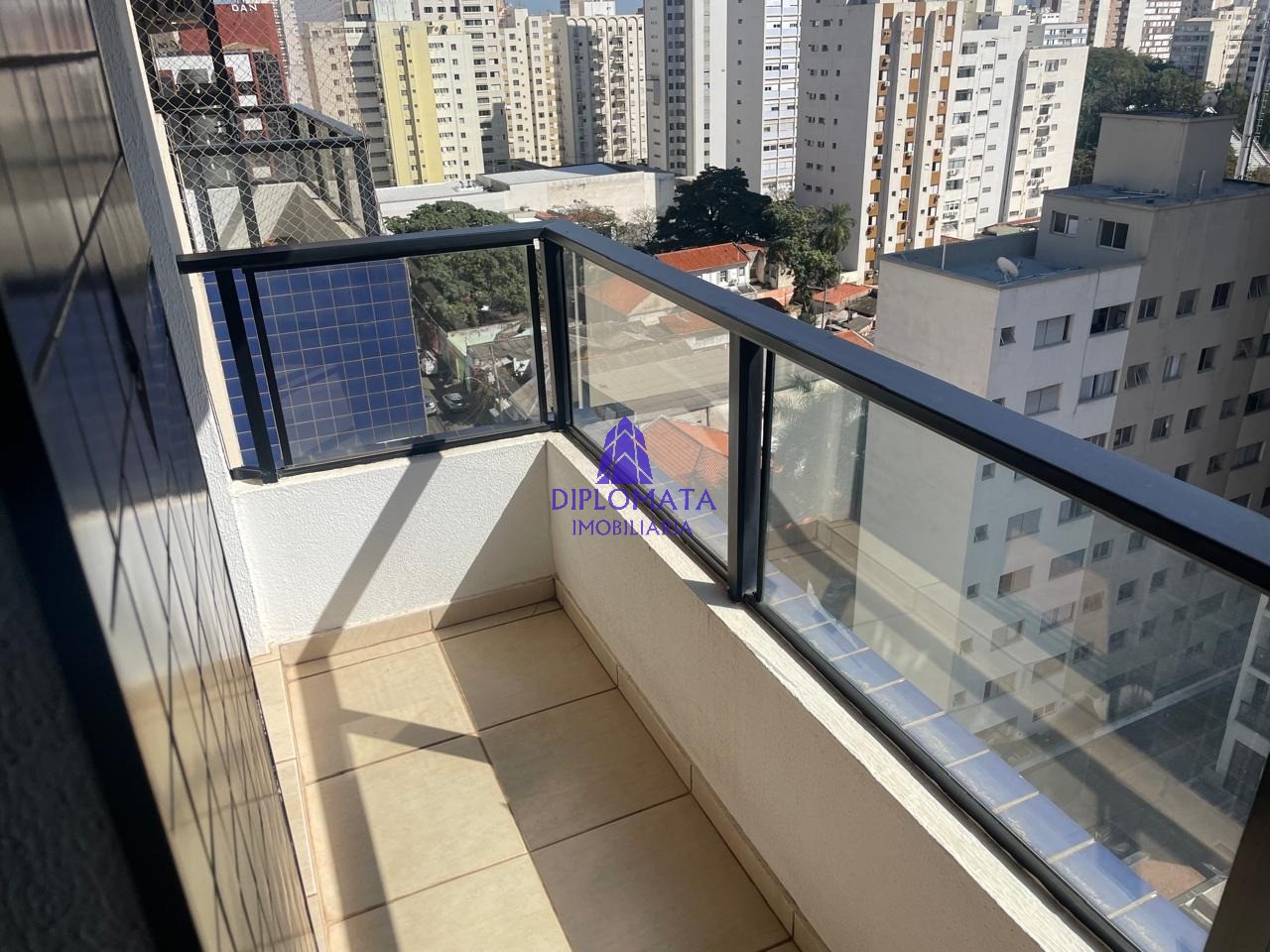 Apartamento para alugar com 1 quarto, 50m² - Foto 7