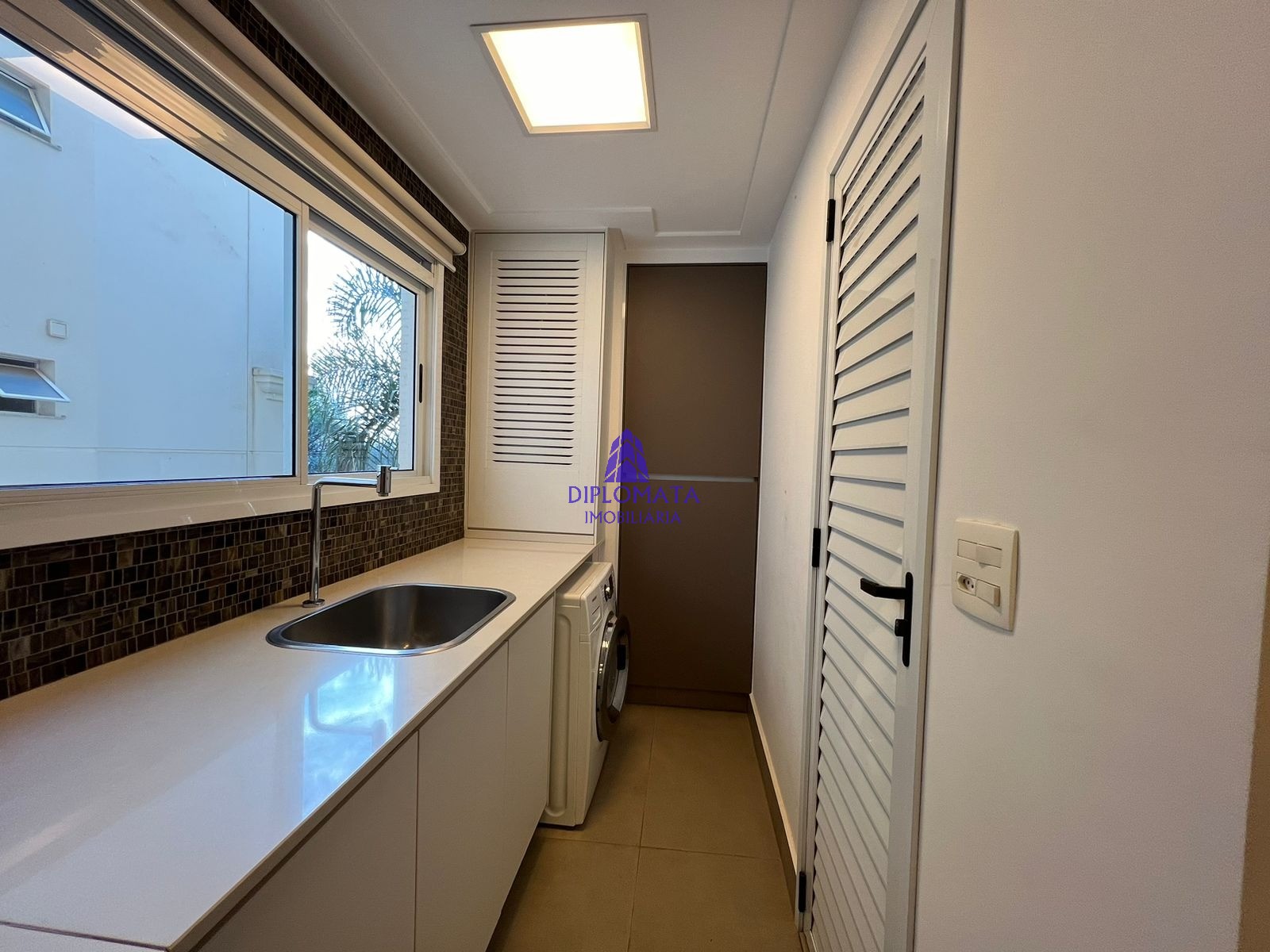 Apartamento à venda com 3 quartos, 125m² - Foto 21