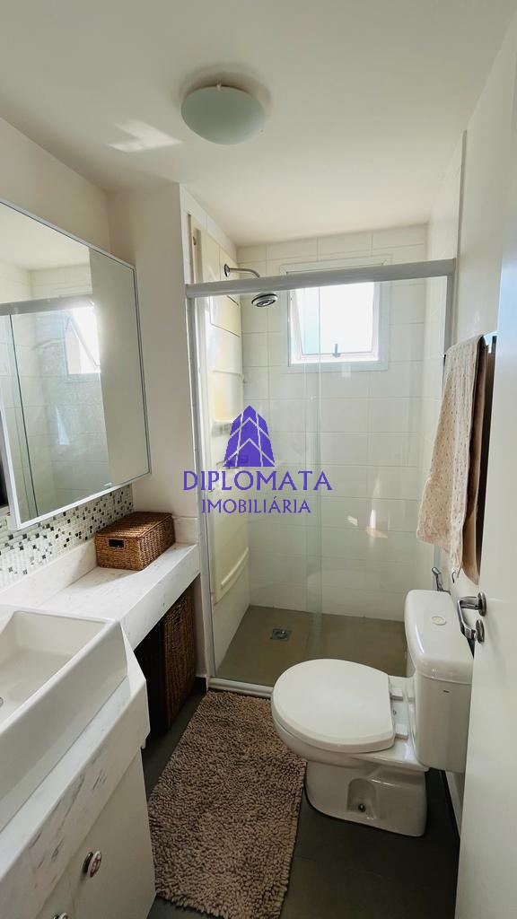 Apartamento para alugar com 2 quartos, 92m² - Foto 15
