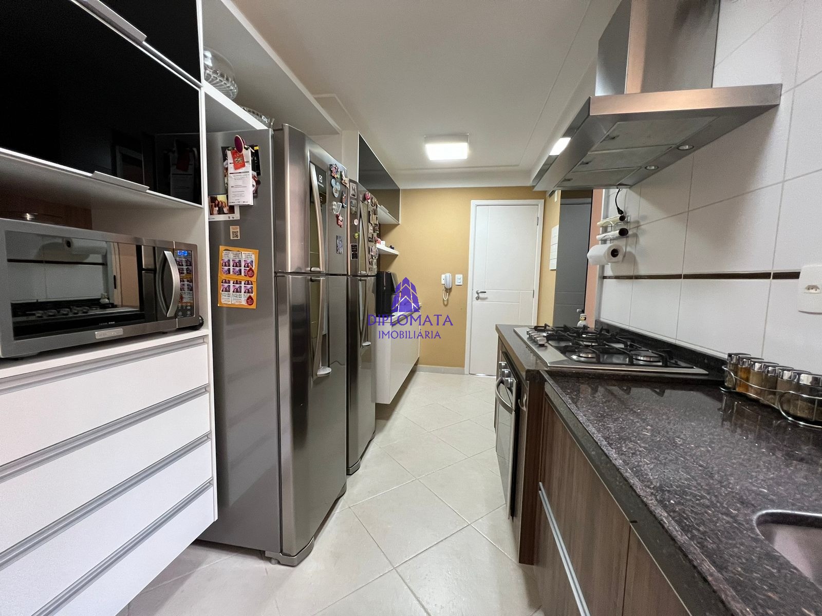 Apartamento à venda com 3 quartos, 132m² - Foto 23