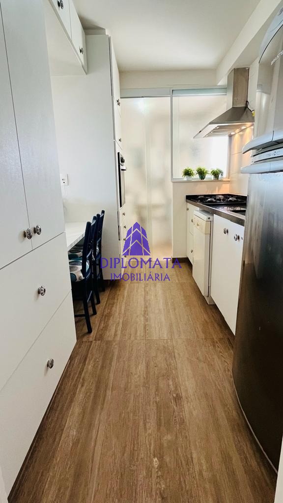 Apartamento para alugar com 2 quartos, 92m² - Foto 21