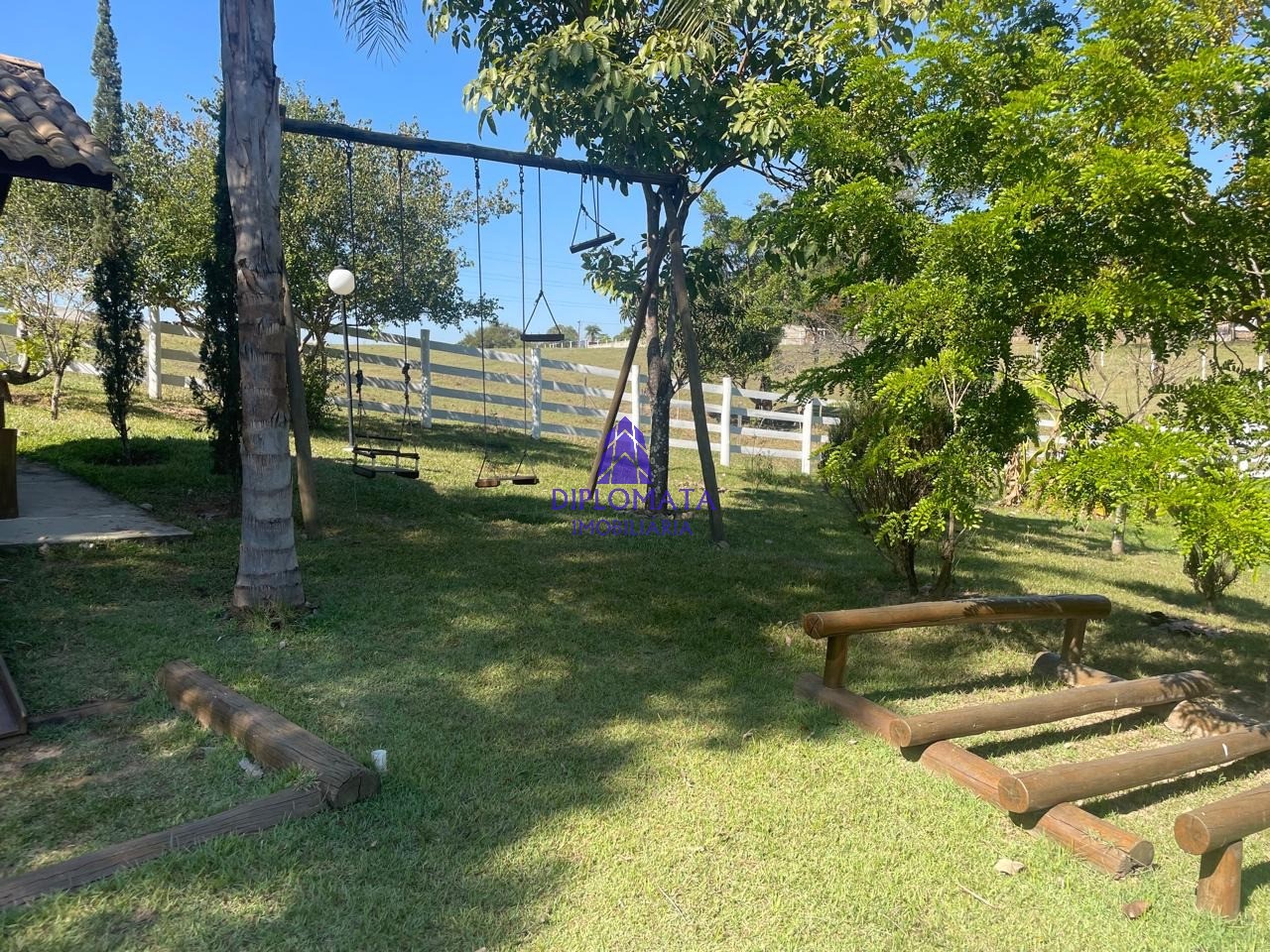 Fazenda à venda com 2 quartos, 180000m² - Foto 4