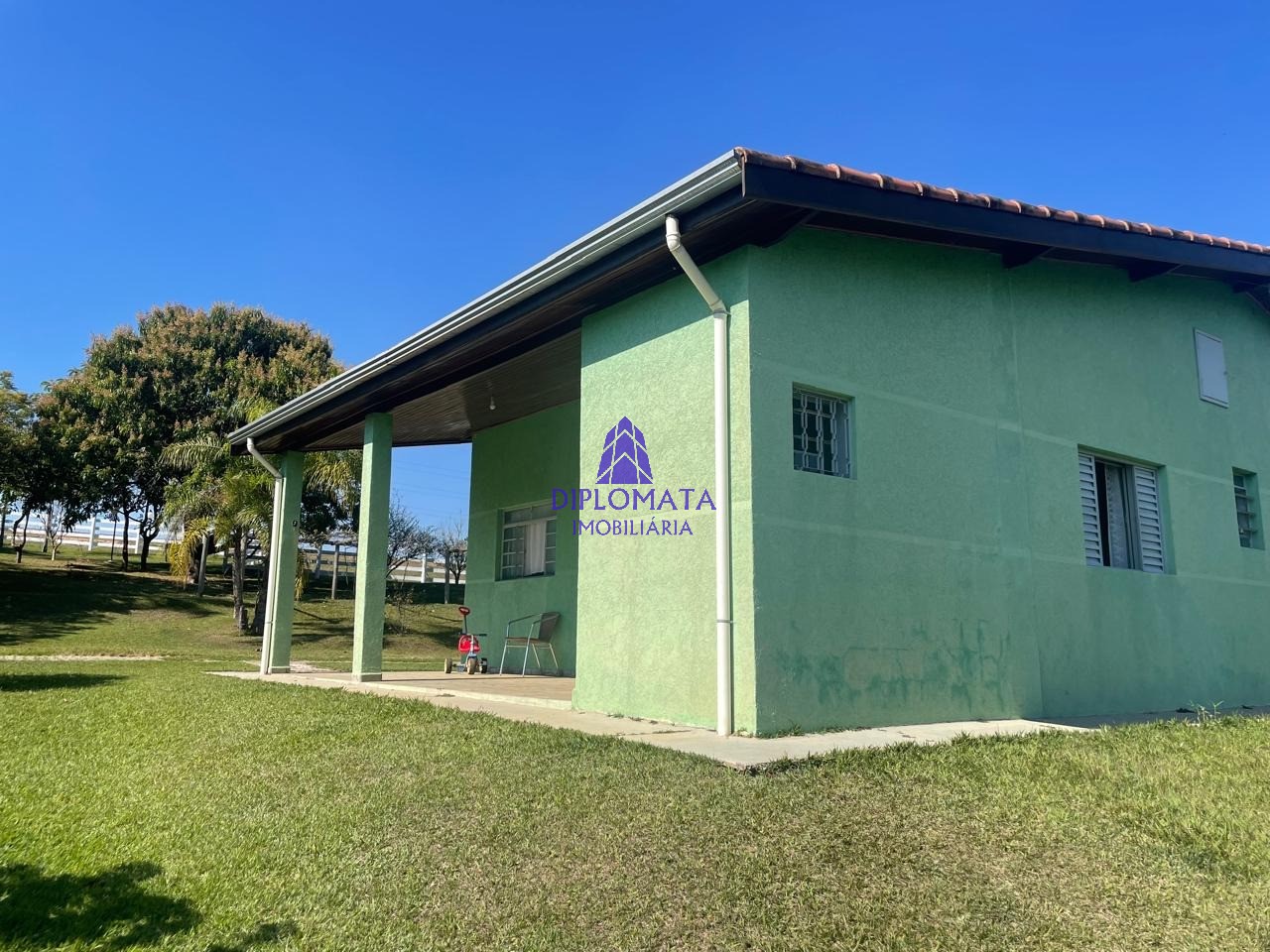 Fazenda à venda com 2 quartos, 180000m² - Foto 9