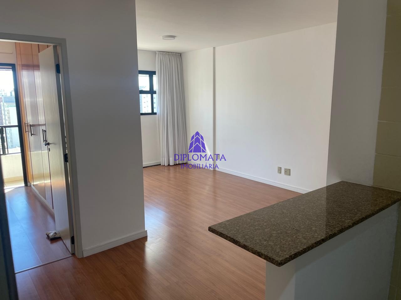 Apartamento para alugar com 1 quarto, 50m² - Foto 18