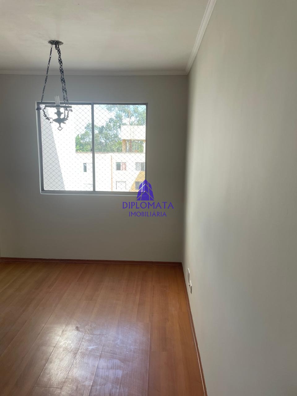 Apartamento à venda com 2 quartos, 62m² - Foto 2